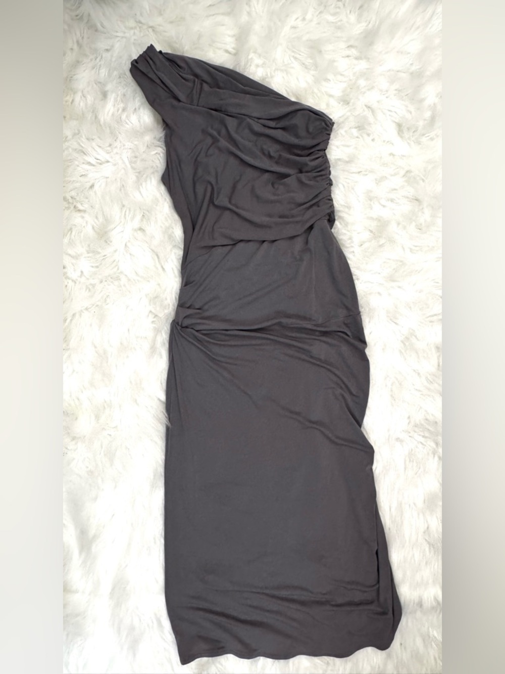 Maggie London Gray One-Shoulder Ruched Midi Dress Size 12 - Picture 5 of 10